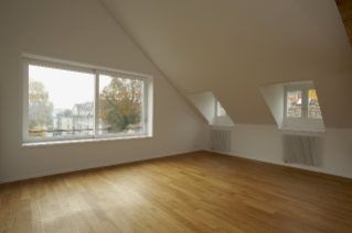 Wohnraum im Dachgeschoss mit neuer Fensteröffnung (© Karl Fülscher, Unterstammheim)